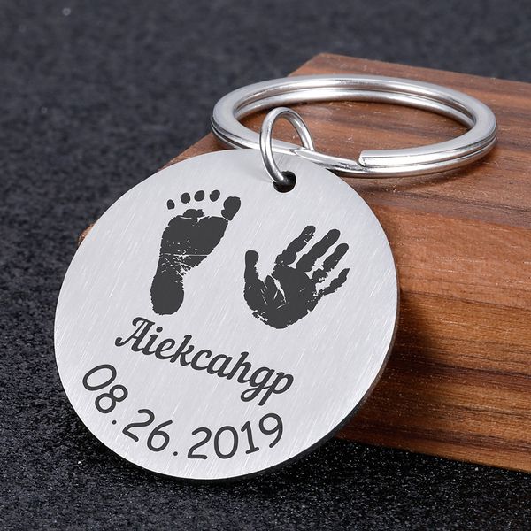 

10pieces/lot baby round key chain personalized name date of birth for newborn commemorate baby stats keyring new mom gift key accessories, Silver