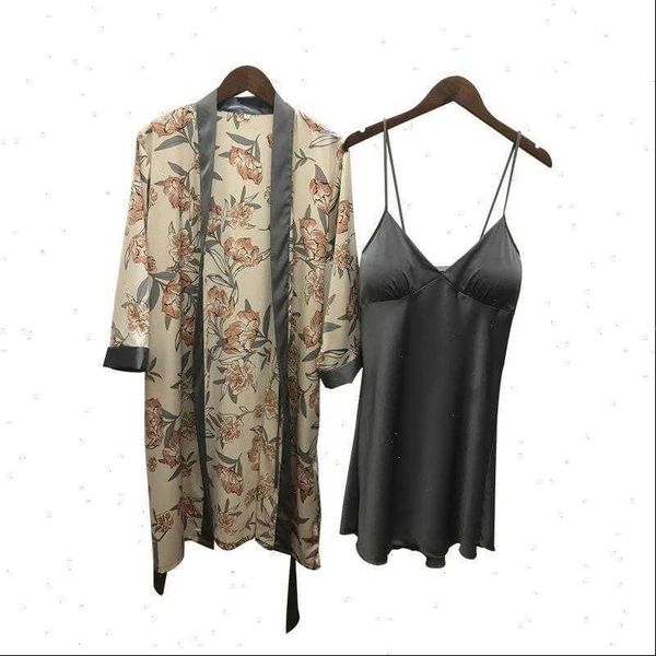 

ice silk robe set womens sleepwears spaghetti strap with chest pad nightgown plus size cardigan, Black;red