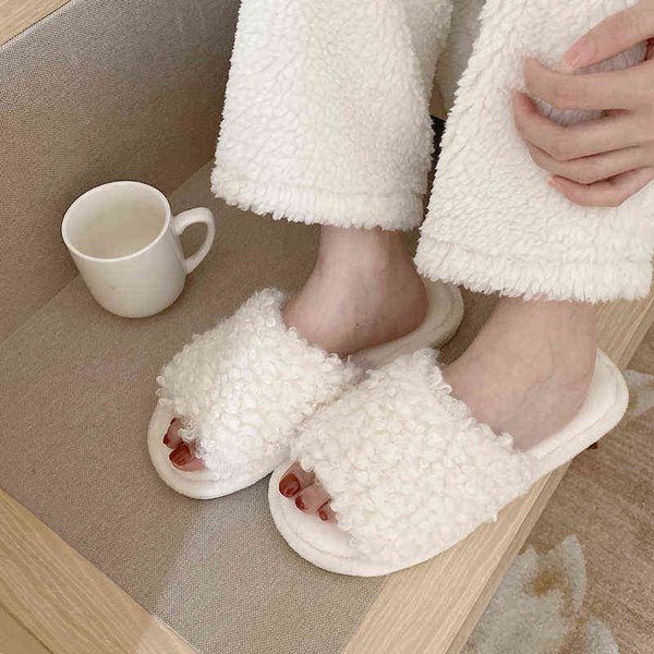 Senhoras artificiais pele branca casa chinelos dormir artificial lã caseira sapatos confortáveis ​​fluthfy flush flush flush flush