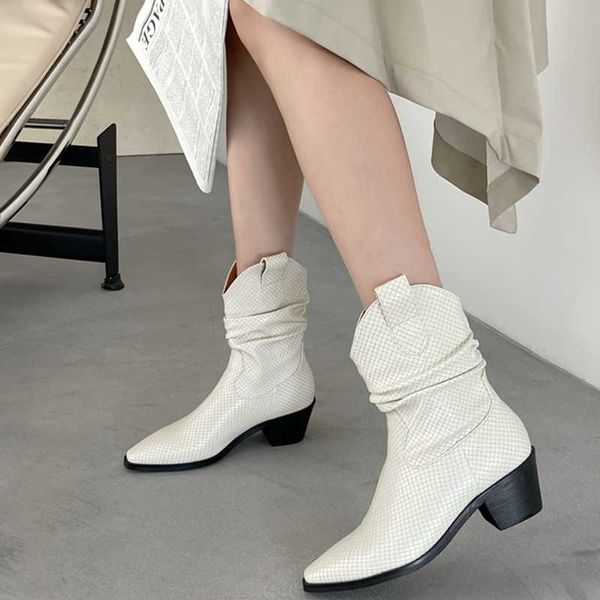 

boots pointed toe women's western short ankle beige/black flat mid heel winter retro