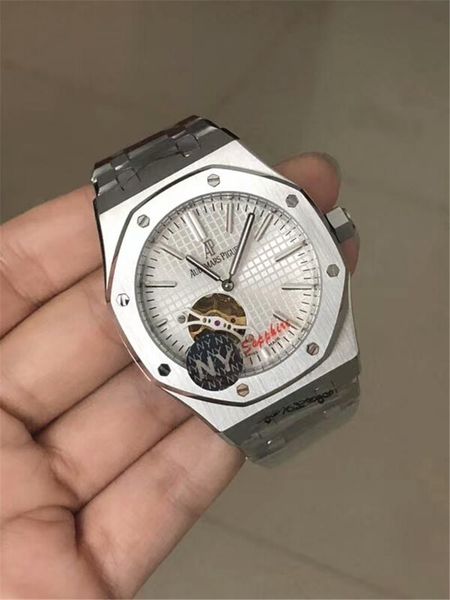 

wristwatches 2021 classic watch brand quartz, Slivery;brown