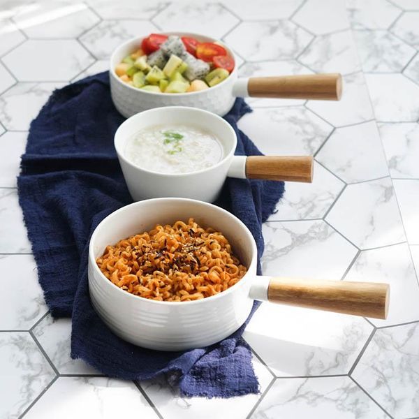 

bowls simple personality anti-scalding large sized instant soup noodle bowl japanese ceramic wood handle household salad snack dish