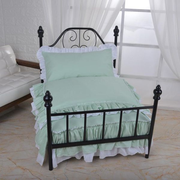 

kennels & pens high-grade pet iron bed with mint green bedding