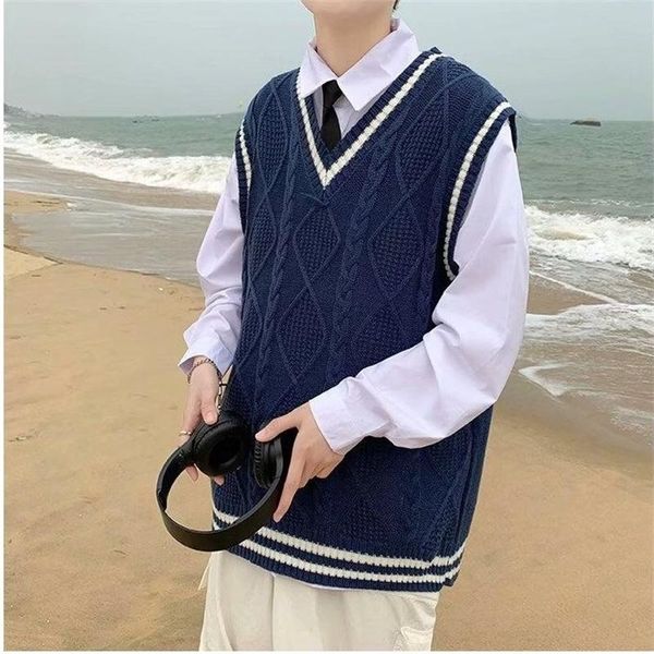 

men's vests sweater vest harajuku v-neck retro isn style knitted jacquard autumn korean fashion couple shirt, Black;white