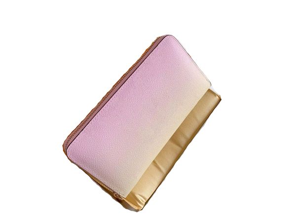 

2021 well-known wallets, high-quality coin purse, card case, long style, love heart wallet, clutch bag, box gift packaging, Red;black