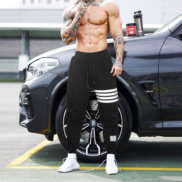 Moda Casual Sweatpants Homens Calças Capered Elastic Jogadores Running Workout Track Roupas