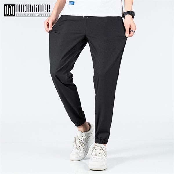 

duckwaver men solid color pencil pants comfortable drawstring quality ankle-length pants casual trousers men all-match 210810, Black