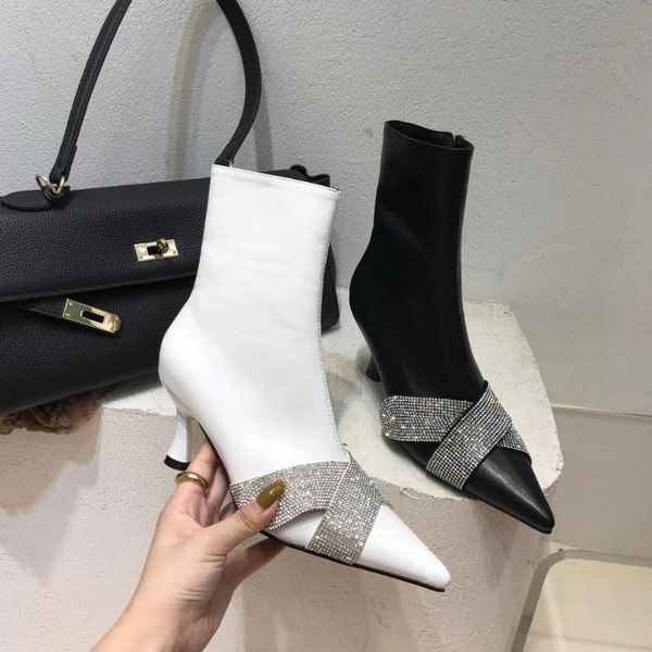 

2021 women shoes lady boots round toe booties woman low heel boots winter ladies rubber pointy boots 1, Black