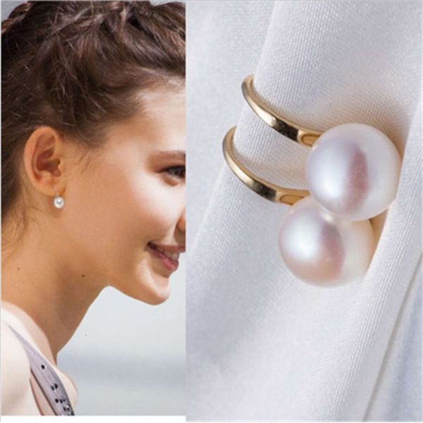 

fresh simple small fragrance micro inlaid pearl earrings environmental protection fashion exclusive