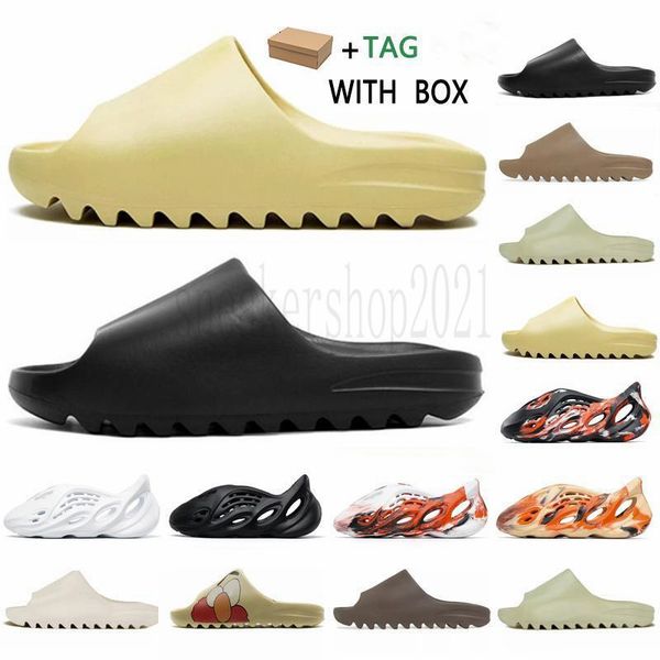 

2021 foam runner clog sandal triple black slide slipper women mens tainers bone beach sandals slipon shoes with box
