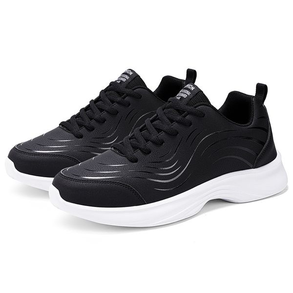 Ucuz Erkek Kadın Koşu Ayakkabıları Üçlü Siyah Beyaz Kırmızı Moda Erkek Eğitmenler # 25 Bayan Spor Sneakers Açık Yürüyüş Runner Ayakkabı