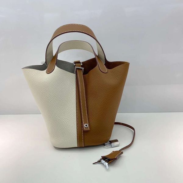 

2021 family bags wholesale akend onthego h layer color matching vegetable p zhouzhoubao123 c crossbody tb saddle bag quilted handbags, Black