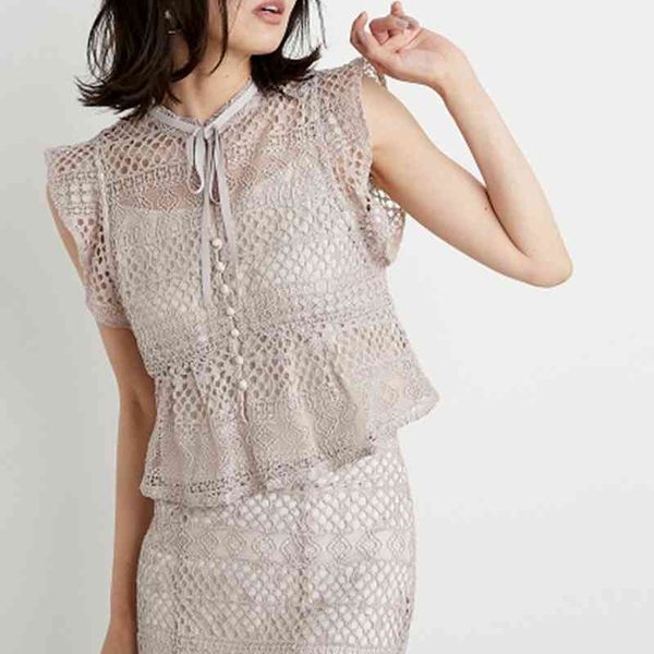 

temperament hollow out lace blouse women shirts chic flying sleeve blusas mujer summer elegant lace up woman 210514, White