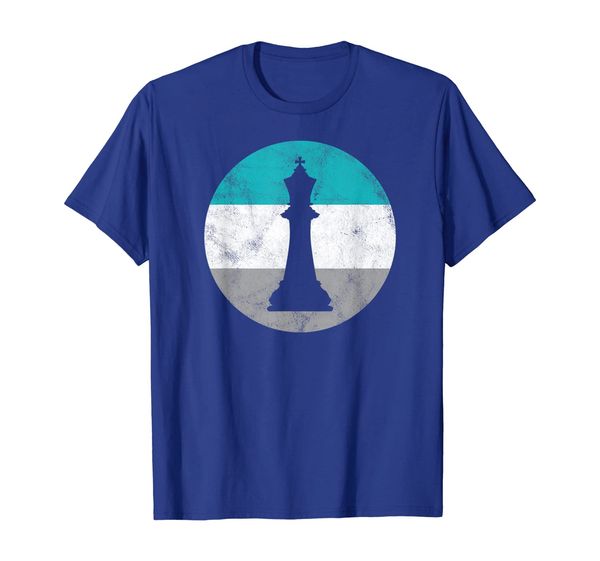 

Chess King Retro Gift For Men Women Boys Girls T-Shirt, Mainly pictures