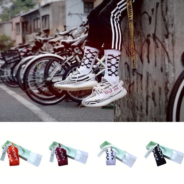 

18ss off tide brand ow arrow middle tube towel bottom sports thickened basketball socks skateboard men's and women's, Black