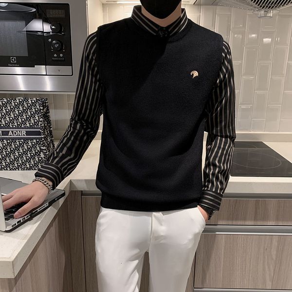 

men's sweaters autumn and winter sweaters simulate two-piece sets of men's knitted shirts cold drawn, White;black