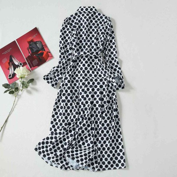 

the same star spring high-quality chest pleated wave point waist long-sleeved, Black;gray