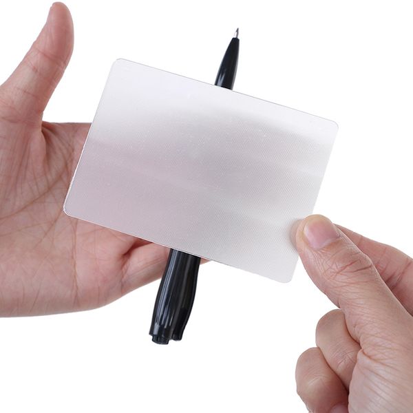 

1pcs LUBORS LENS Card Perspective Distortion Close Up Street Magic Tricks Kids Tricky Gimmick Easy To Do For Beginner