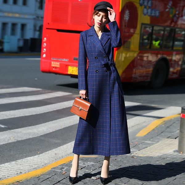 

women's trench coats windbreaker 2021 mid long high end atmospheric coat thin slim female temperament plaid, Tan;black