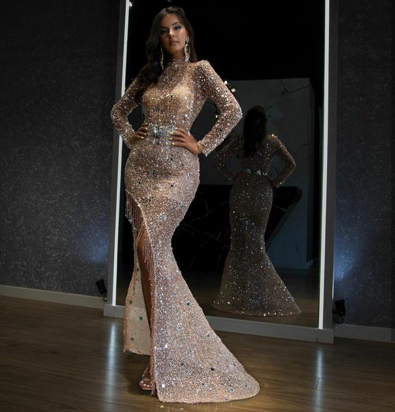 Abito a maniche lunghe Sexy Prom Dress Luxurious Crystal Seaklines Side Spalato Nappe con Wrap Red Carpet celebrity Party Abiti da sera