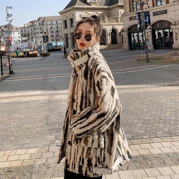 

lanmrem winter cotton and lamb wool coat female long sleeve stripe single breasted coats women fashion clothing 2w1269 211218, Black