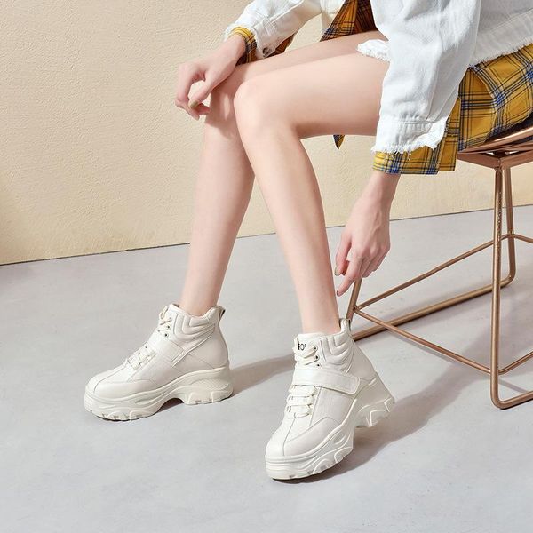 

boots woman 2021 winter short magic latest leisure time level heel fashion, Black