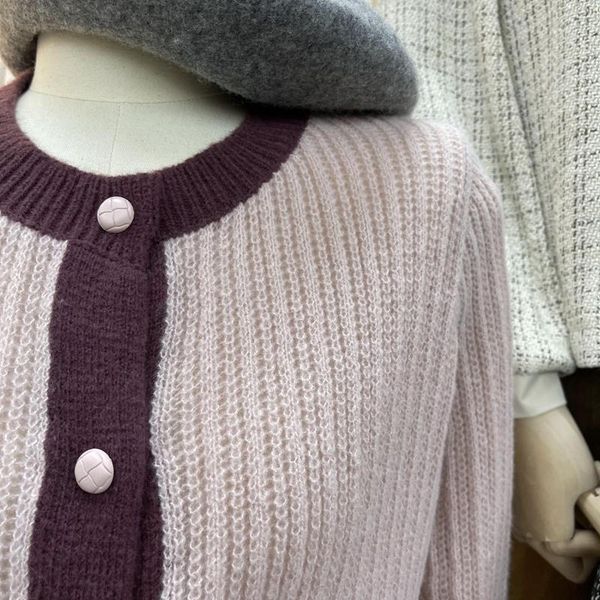 

women's jackets 2021 spring and autumn pure color temperament is thinner age-reducing wild contrast round neck single-breasted winter, Black;brown