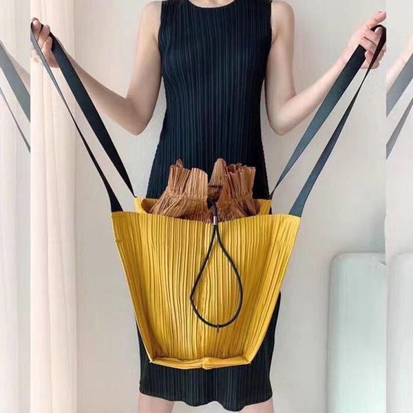 

evening bags retro contrast color drawstring large capacity pleated handbag ladies style underarm bag fashionable shoulder