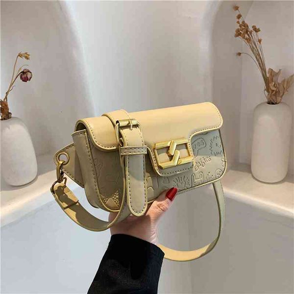 

this year's popular net red messenger bag women's 2021 spring and summer korean texture single shoulder fashion trendy chest, Black;red