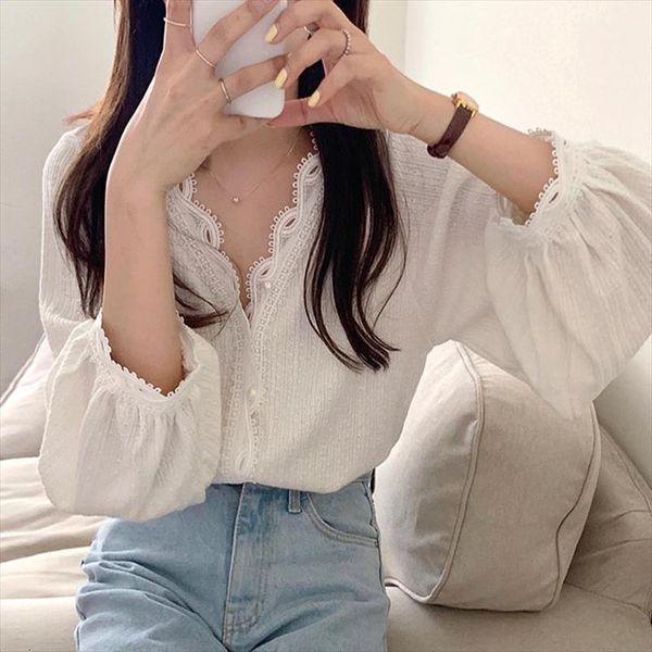 

retro long sleeve v neck womens shirts lace blusas ropa de mujer, White