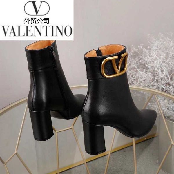 

slippers loafers men slides designer sandals luxury mules women pumps high heels ballerinas sneakers dress shoes 7ada, Black;white