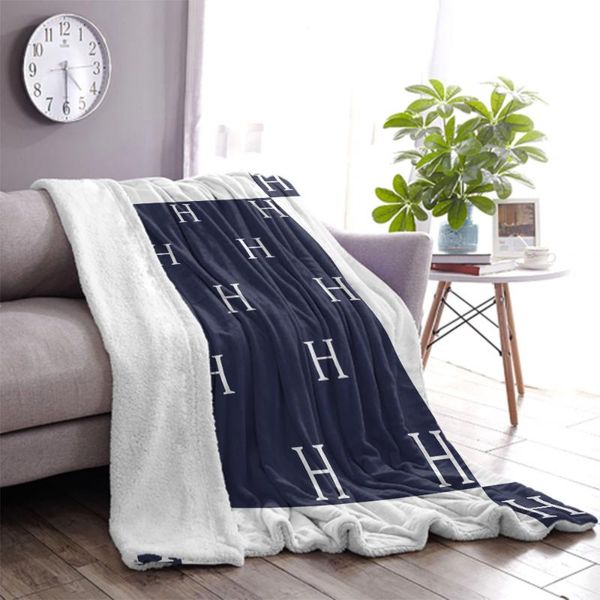 

blankets solid color letters are simple 3d print velvet home sofa sherpa blanket for beds warm fleece camping quilt