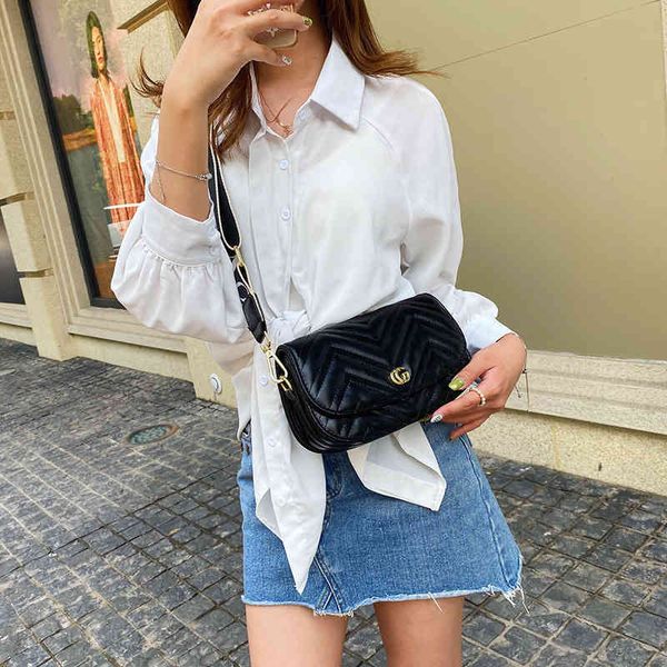 

2022 factory wholesale new model direct hands women women's korean chain summer solid color single shoulder bags