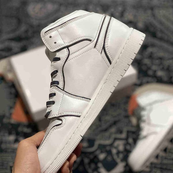 

2021 jumpman women's basketball shoes men's 1 s white/black outdoor sportsd8oo