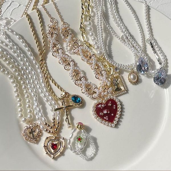 

chains huanzhi 2021 irregular metal hollow heart zircon pendant pearl necklace choker for women autumn winter jewelry accessory, Silver