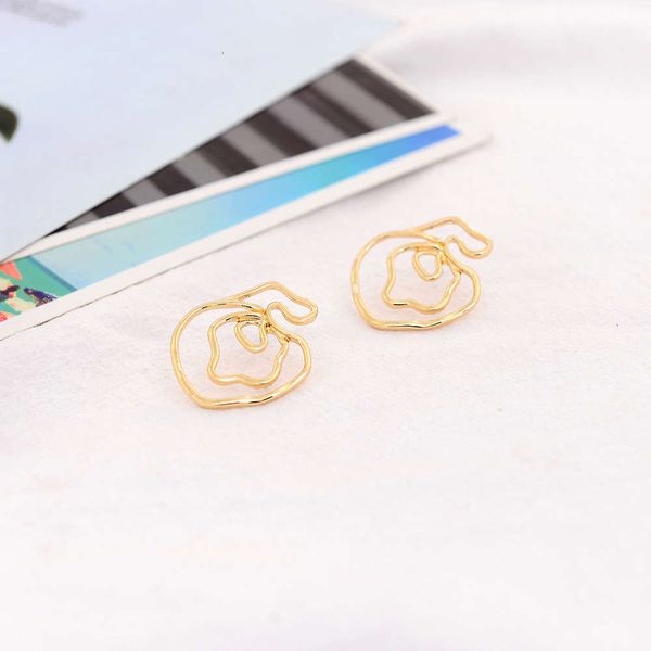 

simple fashion metal earrings creative irregular alloy