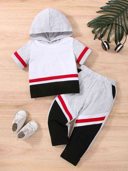 

baby striped contrast panel hooded & sweatpants she, White