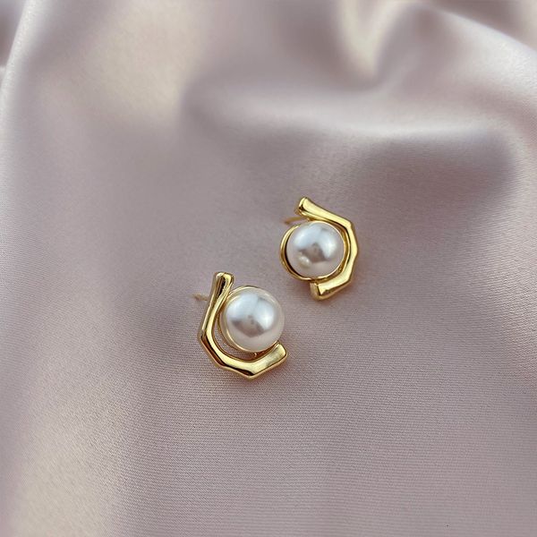 

s925 silver needle earrings and earrings temperament versatile pearl decoration, Golden