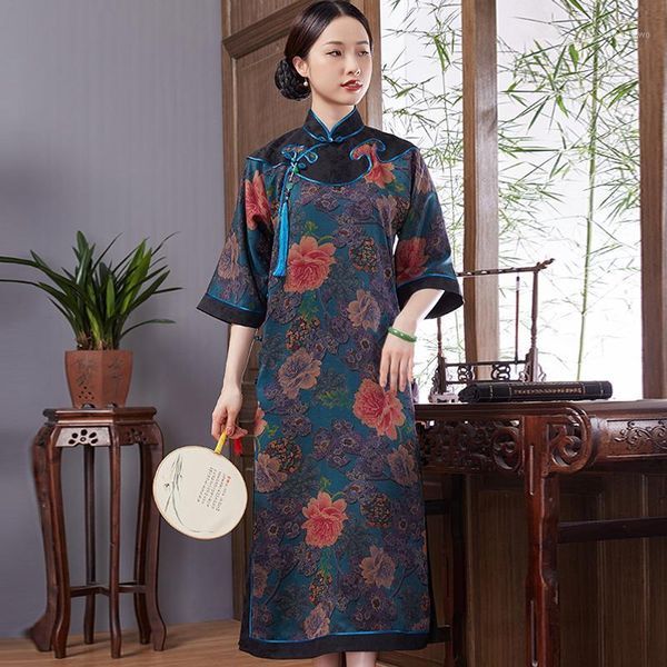 

vintage silk ruyi led side open cloud shoulder of the republic china wind down big sleeve chinese dress robes ethnic clothing, Red