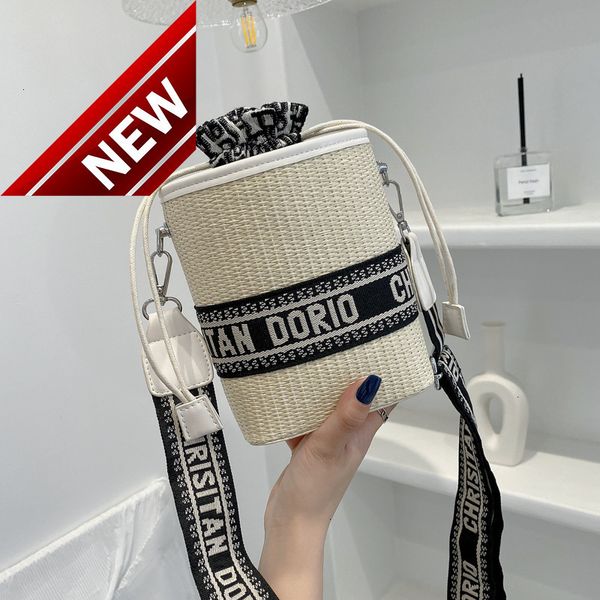 

new d straw korean fashion drawstring bucket bag net red foreign one shoulder messenger holiday style