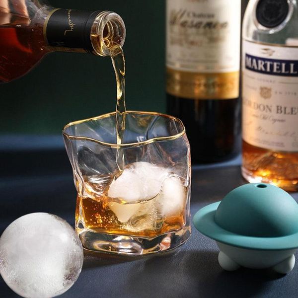 

ice hockey mold silicone round cube diy cream tray tool gadget kitchen accessories mould for bar whiskey m m5c0 baking moulds