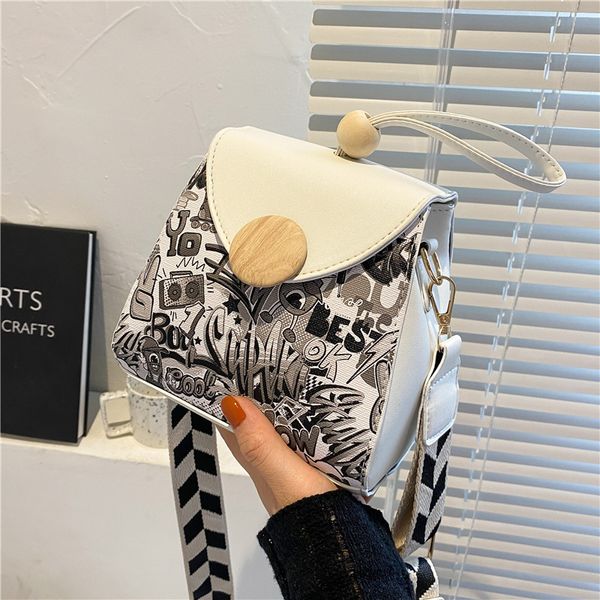 

lady bag mini fashion 2021 shoulder new summer female graffiti trendy broadband messenger handbag wewwt