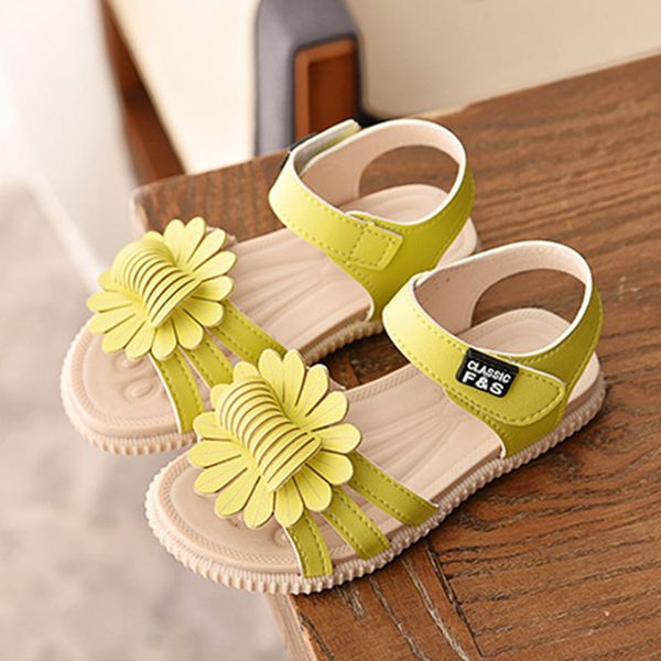 

70% off factory online children's sandals 2021 summer new korean breathable small daisy soft bottom medium and large children's op, Black