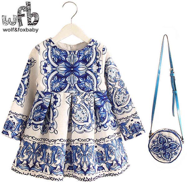 Einzelhandel 2-8 Jahre Kleid + Tasche/Set Neue süße Kinder Baby Mädchen Sommer Frühling Herbst Langarm Parfüm Prinzessin Blume China blau G1129