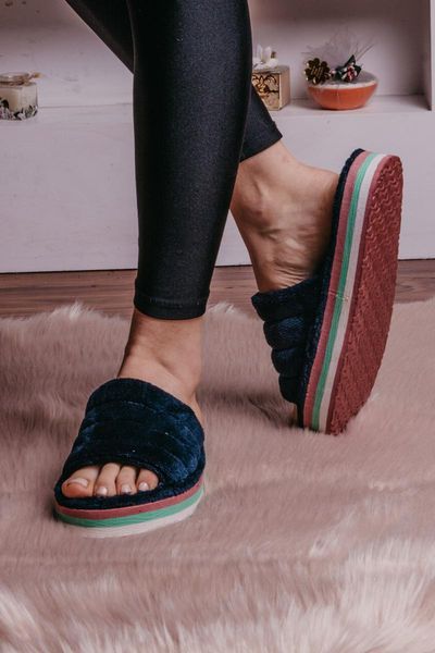 

slippers women's fluffy soft ekl1019, Black