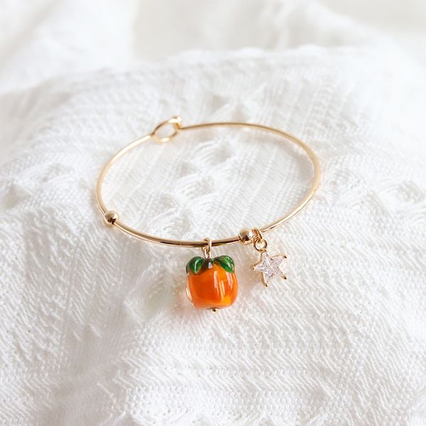 

designer earrings engagement rings, bracelets and gold necklaces are women's favorites charm bracelets "persimmon ruyi" for s, Black