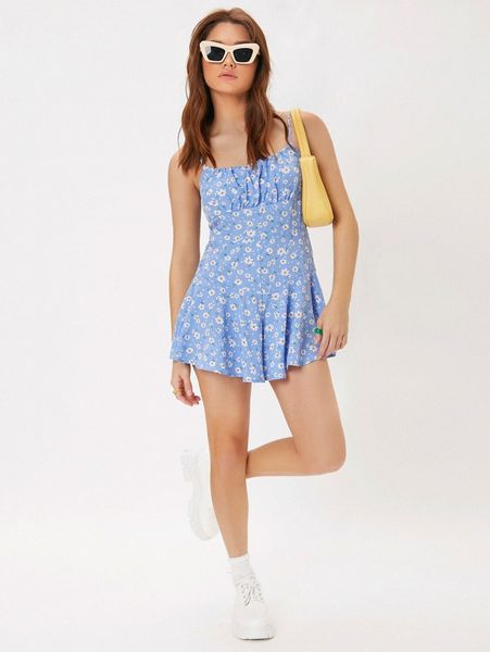 

ruched bust ditsy floral cami romper w8pq#, White