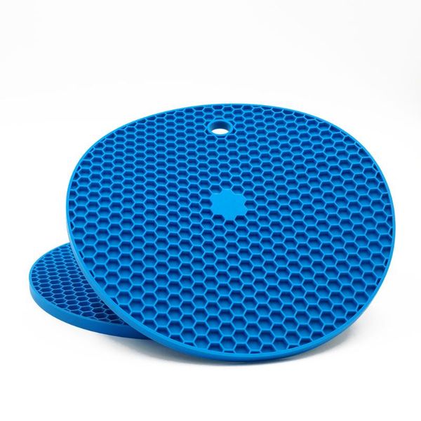 

table runner silicone pot holder waterproof non-slip mat heat resistant place multipurpose coffee