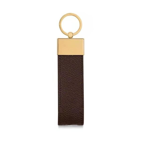 

2021 keychain brand designer key chain mens luxury car keyring womens buckle keychains handmade leather men women bags pendant accessories m, Slivery;golden