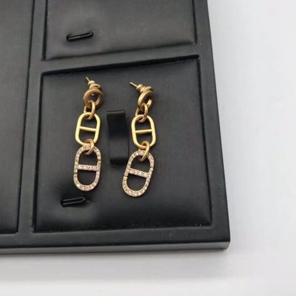 

2021 new designer family's letter necklaces and, Golden